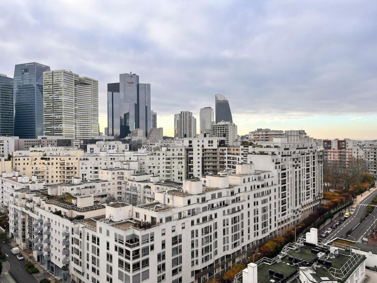 Apartment La Defense Panoramic Terrace And Parking Courbevoie